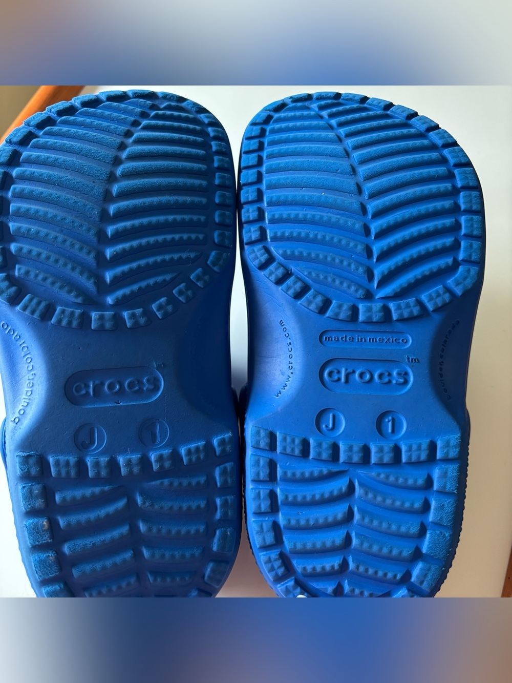 CROCS Kids Royal Blue Classic Clog Sandals - Picture 4 of 5